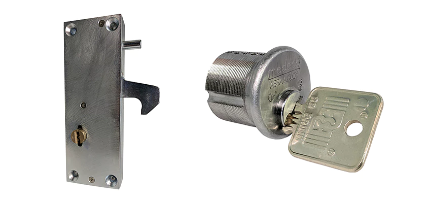 RR Fence Gates Brink Locks Repair in Casa de Oro-Mount Helix, California