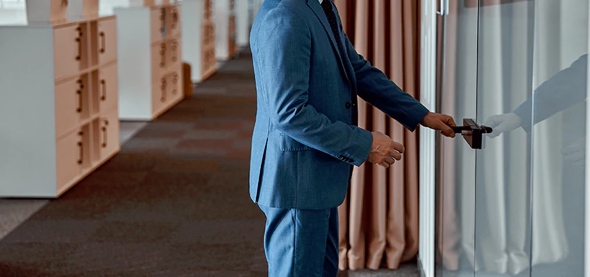 Commercial Glass Door Locks in Casa de Oro-Mount Helix, CA